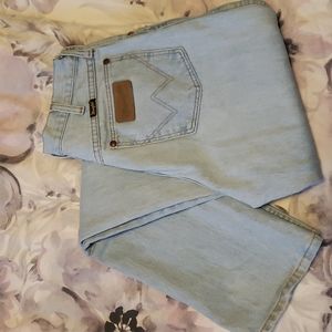 Wrangler Mom Jeans